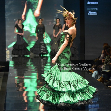 Desfile de trajes de flamenca 2016