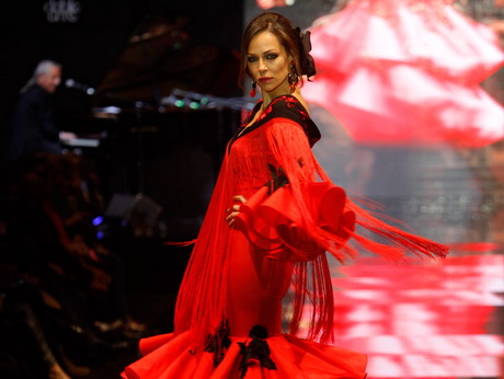 Desfile trajes de flamenca 2016