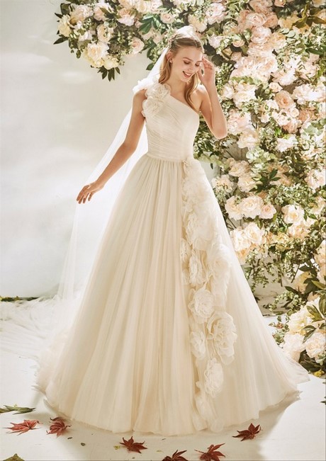 Moda vestidos de novia 2020