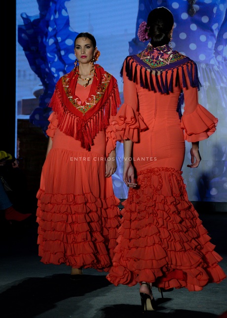 Complementos de gitana 2023