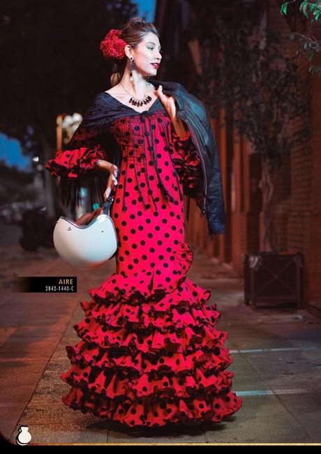 Maricruz trajes de flamenca 2023