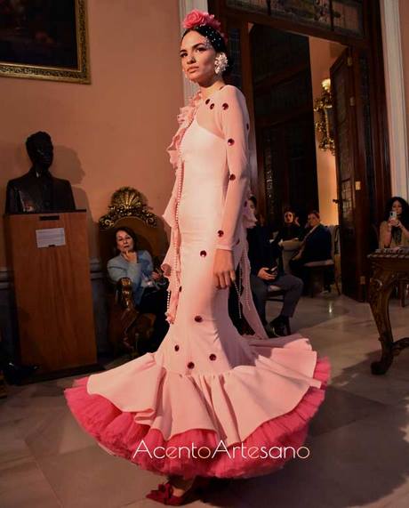 Tendencias en trajes de flamenca 2023