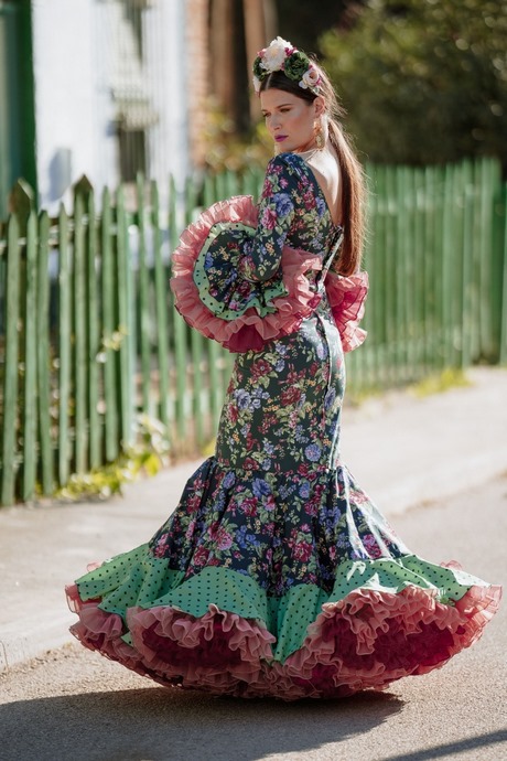 Trajes de flamenca coleccion 2023