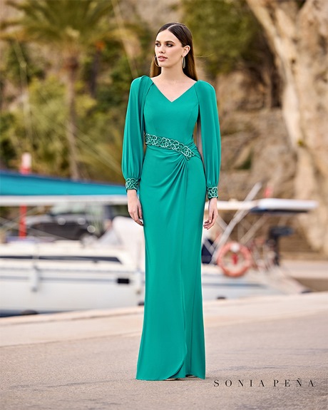 Vestidos de noche largos para boda 2023
