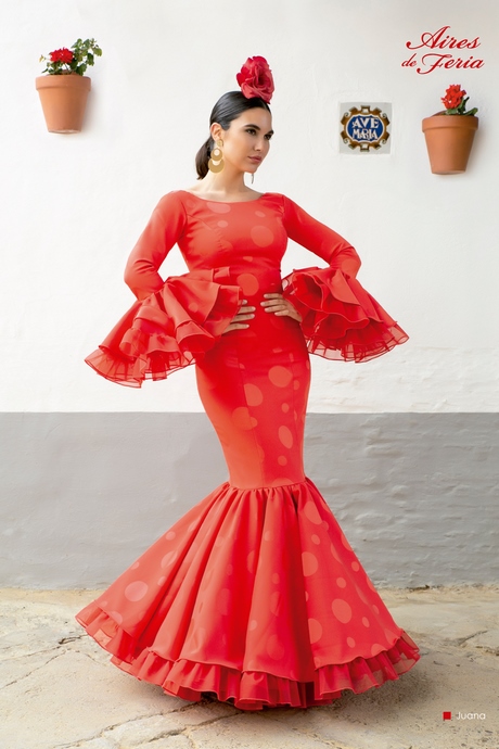 Colección de trajes de flamenca 2022