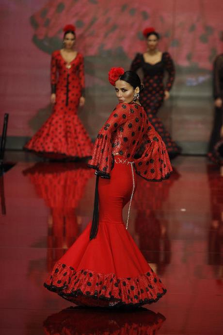 Colección de trajes de flamenca 2022