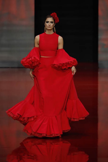 Colores de moda en trajes de flamenca 2022