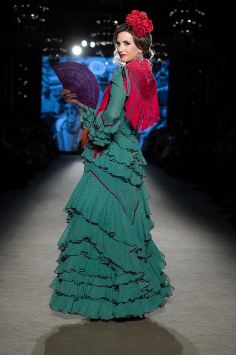 Complementos trajes de flamenca 2022