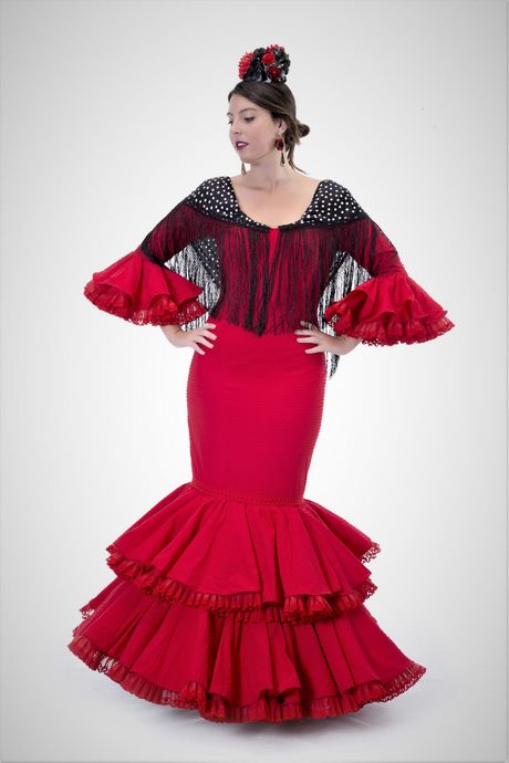 Trajes de flamenca rojos 2022