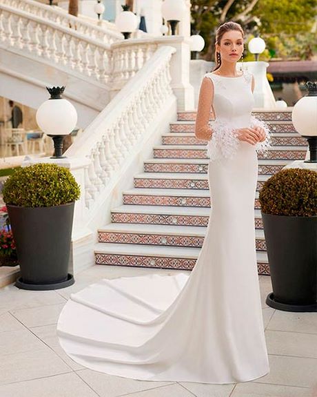 Vestidos de novia 2022 sencillos y elegantes
