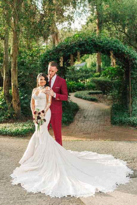 Vestidos de novia 2022 sencillos y elegantes