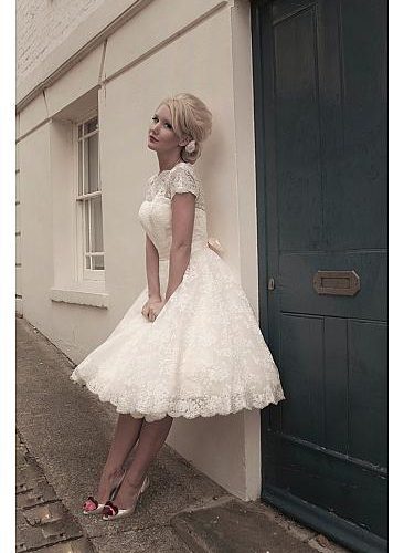 Vestidos de novia cortos estilo vintage