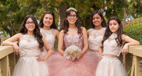 Trajes para damas de 15 años