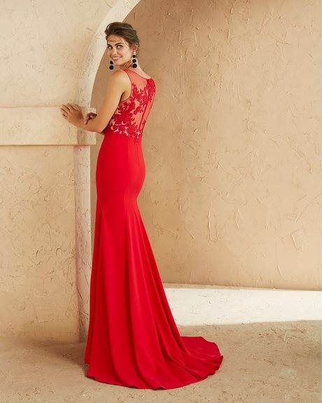 Vestido rojo cocktail 2019