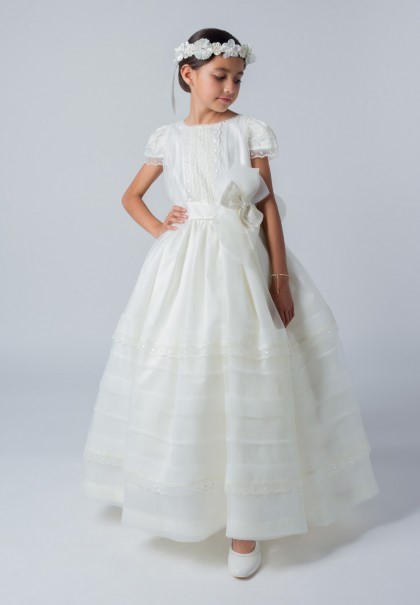 Vestidos para primera comunion de niña 2019