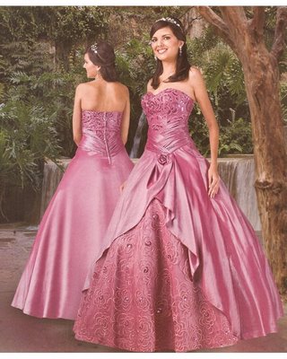 Modelos de vestidos para quinceañeras