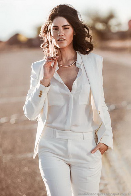 Trajes blanco para mujer