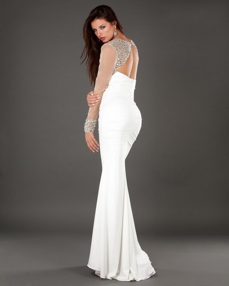 Trajes blancos largos