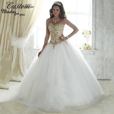 Vestidos blancos para quinceañeras