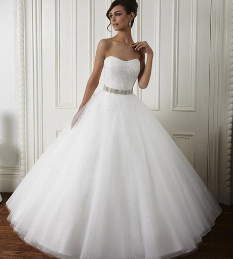 Vestidos blancos para quinceañeras