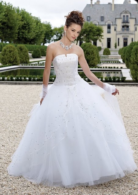 Vestidos blancos para quinceañeras