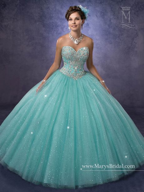 Aqua 15 dresses