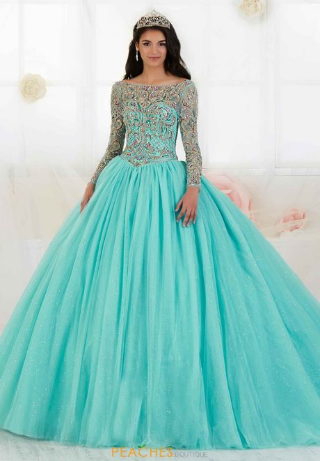 Aqua 15 dresses