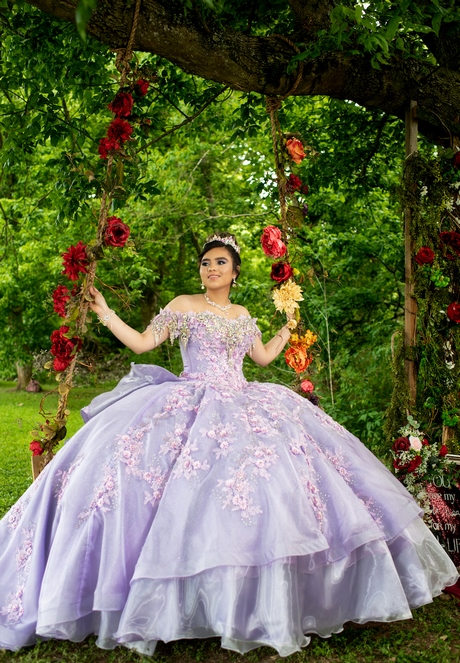 Quinceanera dress stores near me