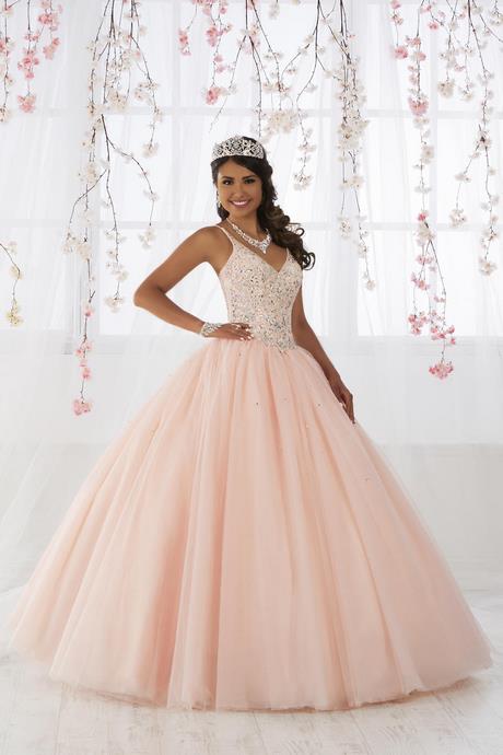 Quinceanera dresses mexican style