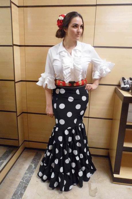 Traje flamenca falda y blusa