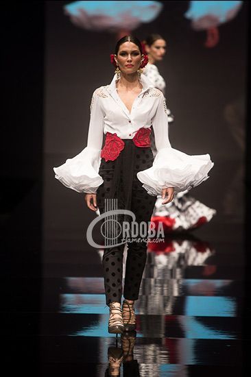 Traje flamenca pantalon