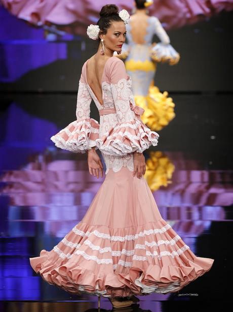 Traje flamenca rosa