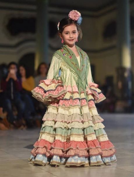 Trajes de flamenca canasteros para niña