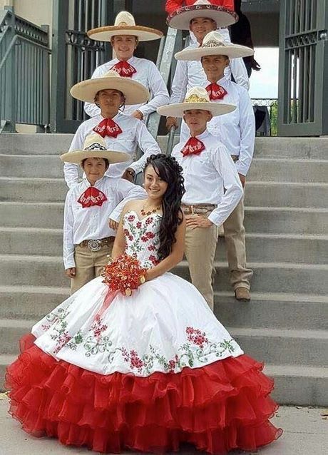 Vestidos de 15 años charros