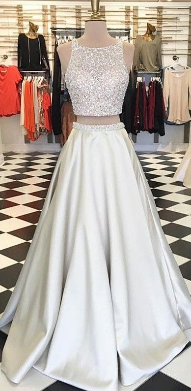 Vestidos de dos piezas para quinceañeras