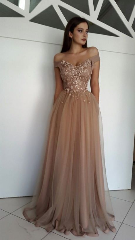 Vestidos para recepcion elegante