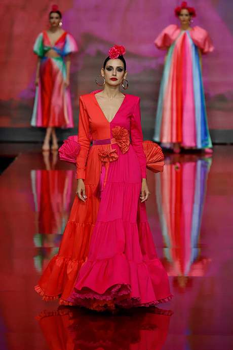 Faldas cortas flamencas 2022