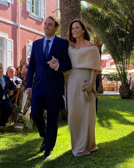 Trajes para madrinas de boda 2022