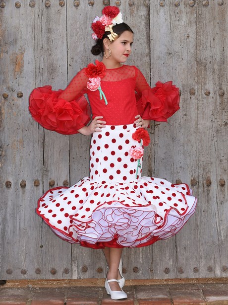 Vestidos de flamenca 2022 niña