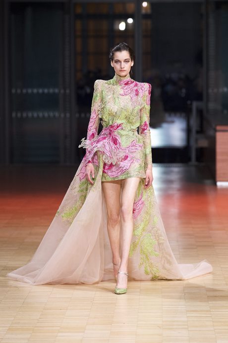 Vestidos florales primavera 2022