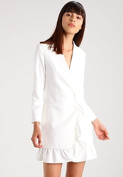 Vestido blanco encaje corto