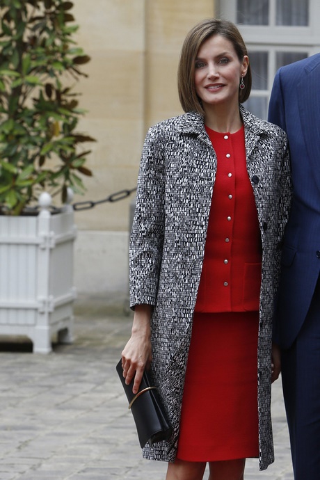 Vestido rojo chaqueta