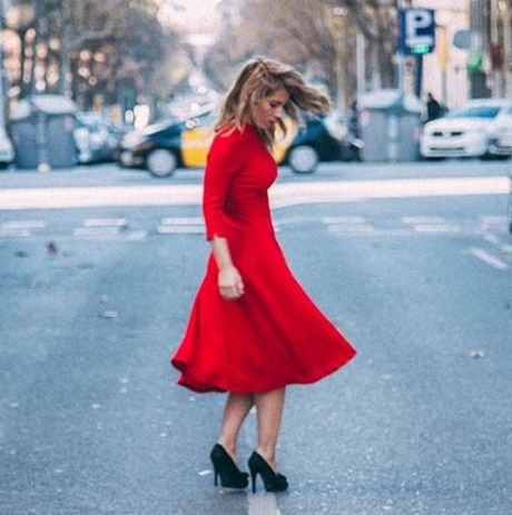 Vestido rojo con vuelo