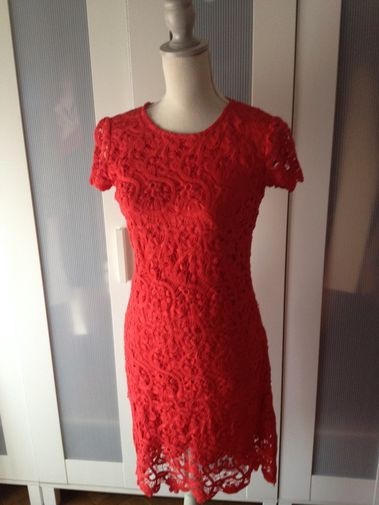 Vestido rojo guipur