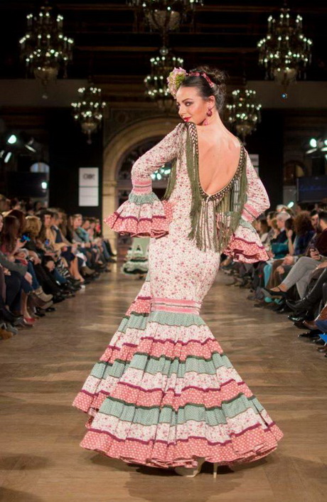 Modelos de trajes de flamenca 2017