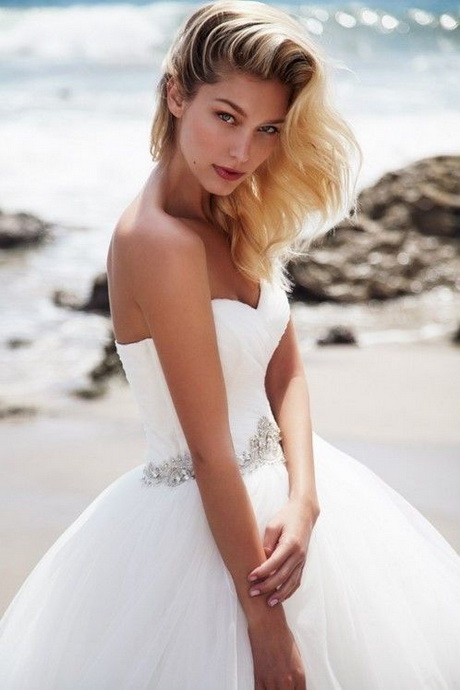 Vestidos de novia estilo princesa 2017