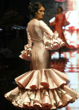 Vestidos de sevillanas 2017