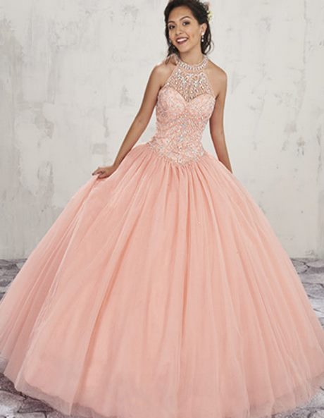 Cuanto cuesta un vestido de quinceañera