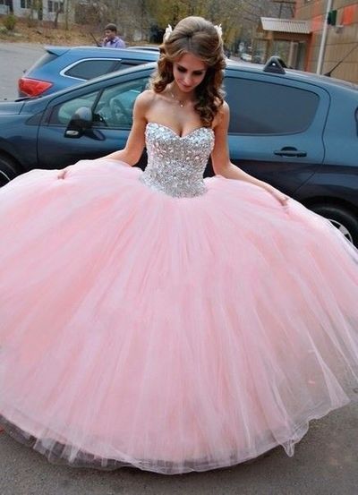 Vestido rosa de quinceañera