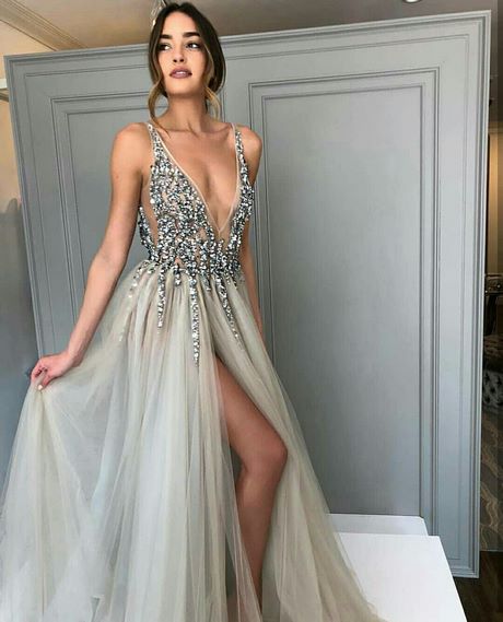 Vestidos grises elegantes